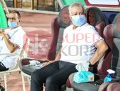 دى أخرة اللى يمسك جيرالدو.. شاهد واسمع وصلة توبيخ من طولان للاعب إنبى