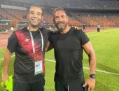 أمير كرارة على أرضية استاد القاهرة فى مباراة الأهلى وإنبى.. صورة