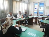 مجلس مدينة أسوان يناقش المشروعات المتوقفة بمياه الشرب والصرف الصحى.. صور