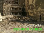 استجابة لصحافة المواطن.. الرصد البيئى بالإسكندرية يرفع القمامة بشارع السلام