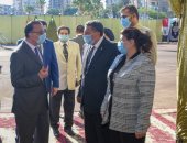 محافظ الإسكندرية يتفقد اللجان الانتخابية قبل بدء انتخابات مجلس الشيوخ غدا