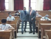 صور .. جامعة الفيوم: بدء اختبارات القدرات بكلية التربية النوعية