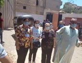 صور.. المرأة وكبار السن يتصدرون المشهد أمام اللجان الانتخابية لمجلس الشيوخ بالمنيا