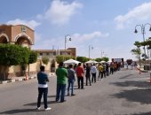 صور.. توافد سكان مدينتي على مدرسة مدينتي للغات للمشاركة في انتخابات مجلس الشيوخ