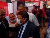 مدير إدارة السيدة زينب يدعو العاملين للمشاركة فى انتخابات الشيوخ ويتفقد اللجان