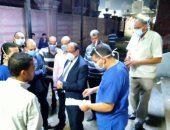 صور.. رئيس جامعة بنى سويف فى زيارة مفاجئة للمستشفى الجامعى