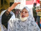 سيدة 75 سنة تدلى بصوتها في انتخابات الشيوخ بشبرا بـ"زغرودة و5 مواه".. صور وفيديو