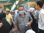 المعلمون يشاركون فى التصويت بانتخابات مجلس الشيوخ بالجيزة