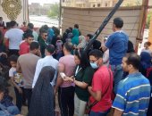 صور..طوابير الناخبين لعدة أمتار خارج اللجان فى بدر بالقاهرة