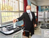 وزير الإسكان: المشاركة فى الانتخابات واجب والمجالس النيابية تعبر عن المواطن
