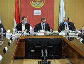 محافظ كفر الشيخ يتابع فتح اللجان وبدء انتخابات الشيوخ من غرفة العمليات