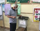 فرج عامر يدلى بصوته فى انتخابات مجلس الشيوخ