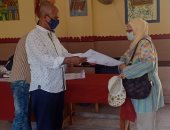 إقبال كبار السن باليوم الثانى لانتخابات الشيوخ بالإسكندرية.. صور