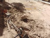 سيبها علينا..سكان تقسيم أبو العباس بالغردقة يشكون من كابل كهربائى 