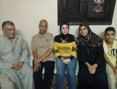 صور... التاسعة مكرر بالثانوية الأزهرية بكفر الشيخ: "الله أكرمنى وبكيت مرتين"