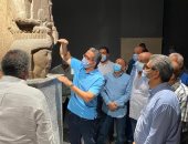 وزير السياحة: عرض القطع الأثرية المكتشفة حديثا فى متحف شرم الشيخ.. صور 