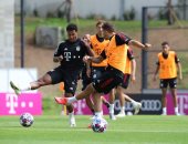 بايرن ميونخ يخوض تدريبات مكثفة استعدادا لموقعة ليون بدورى الأبطال.. صور