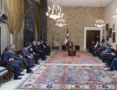 رئيس لبنان يطالب شركات التأمين الوفاء بالتزاماتها تجاه المتضررين بانفجار بيروت