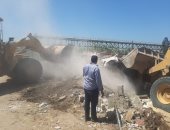 إزالة 33 حالة تعدى على أملاك الرى والصرف فى 3 مراكز بالبحيرة.. صور