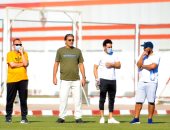 صور.. 100 ناشئ يشارك فى تجارب ودية لاكتشاف المواهب بالزمالك
