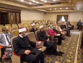 "دينية البرلمان" تطالب رئيس الوزراء بسرعة اتخاذ قرار بفتح المساجد لصلاة الجمعة