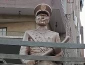 محافظ المنوفية يؤكد تغيير دهان تمثال السادات عقب تداول صورة على موقع التواصل