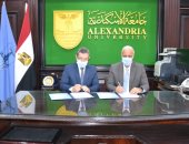 رئيسا جامعتي الإسكندرية ومطروح يوقعان بروتوكول لتنمية قدرات هيئة التدريس