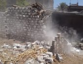 صور.. إزالة 12 حالة تعدى على أملاك الدولة بقرية الحبيل فى مدينة البياضية