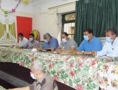 رئيس مدينة الزقازيق يوجه بحصر المبانى المخالفة والمحلات وتحصيل الغرامات