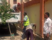 تكثيف أعمال النظافة وتجميل الميادين خلال حملة مكبرة بشوارع محافظة أسيوط
