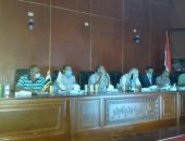 مساعد نائب وزير الإسكان يطالب شركات المقاولات بمدينة بدر  بجودة التشطيبات