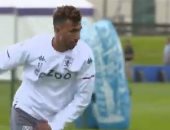 ابتسامات وكثير من الأهداف فى استعدادات تريزيجيه مع أستون فيلا للموسم الجديد.. فيديو