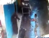 فيديو.. لحظة قتل عاطل شقيقه بالخطأ خلال إطلاقه النار على مسن فى بولاق الدكرور