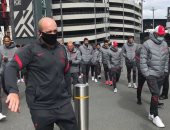 ليفربول يصل ملعب ويمبلى لمواجهة أرسنال فى الدرع الخيرية