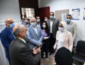 وزيرة الصحة تتابع تجهيزات التأمين الشامل بمستشفى القرنة بالأقصر  