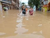 فيديو وصور.. سيول جارفة وأمطار غزيرة وفيضانات تضرب الهند