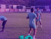 وصلة استعراض بين صالح وقفشة والحاوى فى مران الأهلى..فيديو