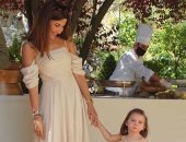 نانسى عجرم مع ابنتها فى أول ظهور بعد انفجار بيروت: نتمنى أياما أفضل