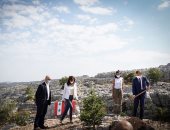 ماكرون على انستجرام: نيابة عن الفرنسيين سنكون دائما إلى جانب اللبنانيين.. صور