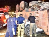 مصرع 3 وإصابة 5 آخرين فى حادث تصادم مروع على طريق الجهراء بالكويت