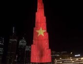 برج خليفة يحتفل بيوم الاستقلال الفيتنامى الخامس والسبعين.. فيديو