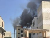 السيطرة على حريق بمخلفات على سطح مستشفى دسوق العام بكفر الشيخ دون إصابات ..صور