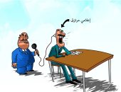 كاريكاتير صحيفة سعودية.. الإعلاميون المرتزقة يبثون سمومهم فى عقول المشاهدين