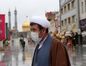 إيران تسجل 2063 إصابة جديدة بكورونا و129 حالة وفاة