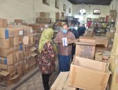 فيديو وصور.. جولة محافظ أسيوط لمتابعة توافر أدوية بروتوكولات علاج كورونا بمخازن الصحة