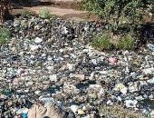شكوى من تراكم القمامة فى ترعة باسوس بالقليوبية ومطالب بتغطيتها