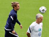 صور.. جريزمان يتألق فى تدريبات فرنسا قبل مواجهة كرواتيا بالأمم الأوروبية
