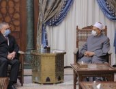 شيخ الأزهر يستقبل السفير الروسى ويرحب برفع مستوى التعاون العلمى وتدريب الأئمة
