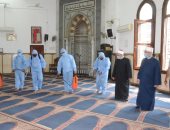 الأوقاف تتابع حملة نظافة وتعقيم المساجد.. وتؤكد: نحن فى خدمة بيوت الله.. صور