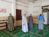 أوقاف الشرقية تبدأ حملة نظافة وتعقيم المساجد.. صور